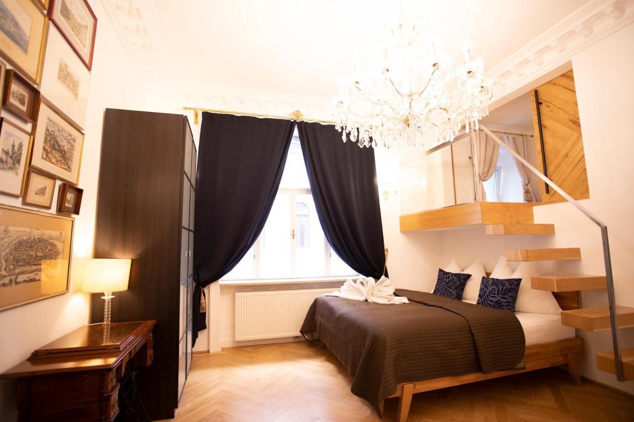 Apartment 7th Heaven Center