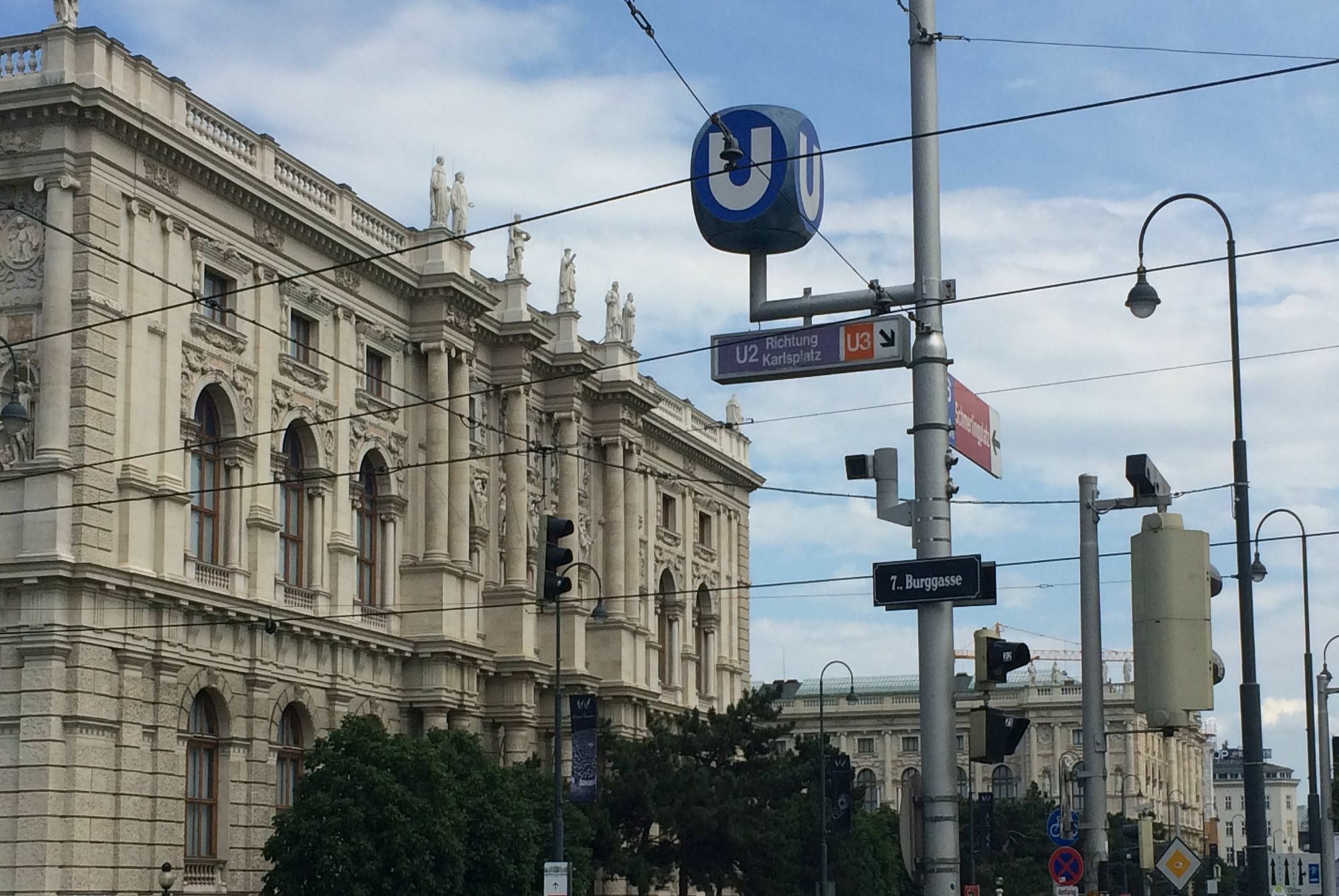 7th Heaven Center * Wien