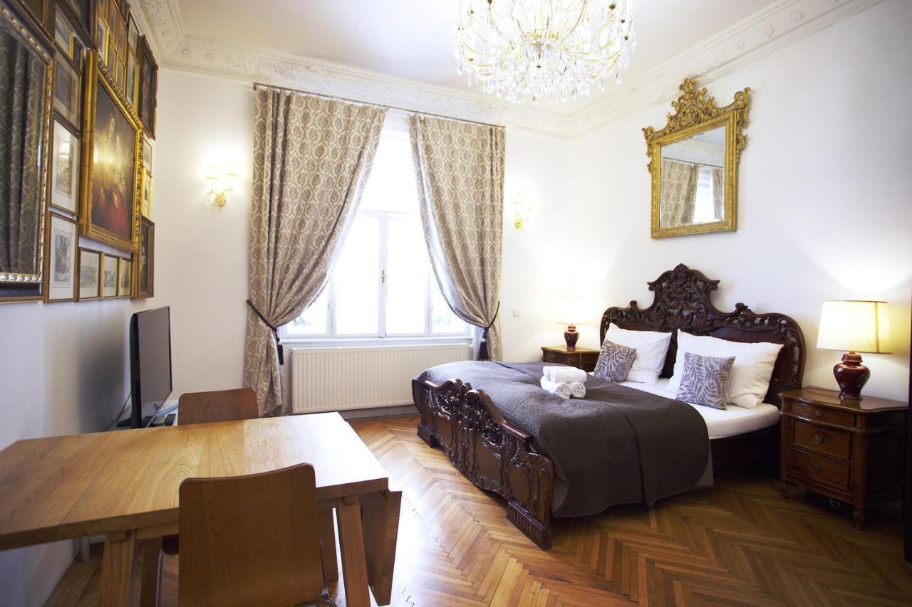 7th Heaven Center Apartment *